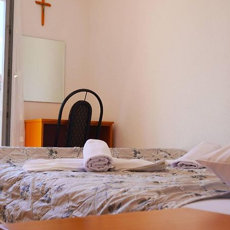 Pansion Viola Hotel Međugorje Buitenkant foto